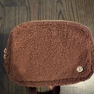 lululemon athletica Sherpa Cosmetic Pouch in Deep Brown with Gold Zip